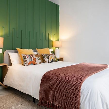 Hernando Colon Suite Apartments Seville Exterior photo